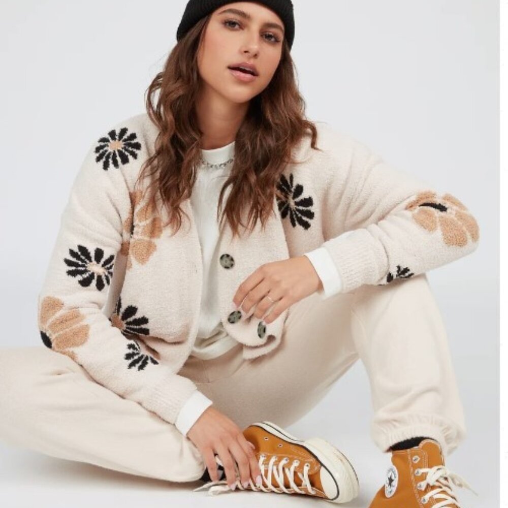 HOST PICK :Volcom Cardigan